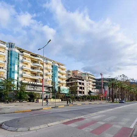 Flamingo Avlonya